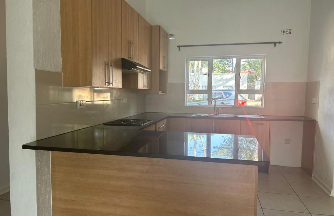5 Bedroom House for Sale in Greendale 