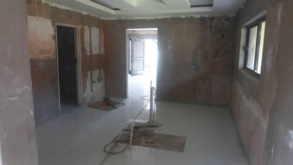 5 Bedroom House for Sale in Mount Pleasant 