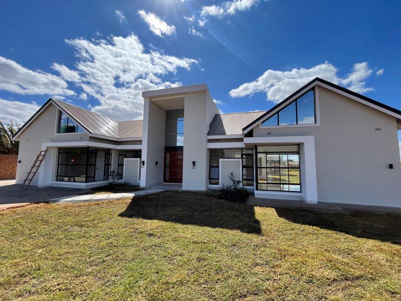 5 Bedroom House for Sale in Mount Pleasant Heights