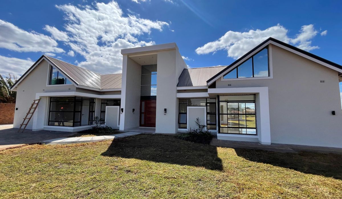 5 Bedroom House for Sale in Mount Pleasant Heights