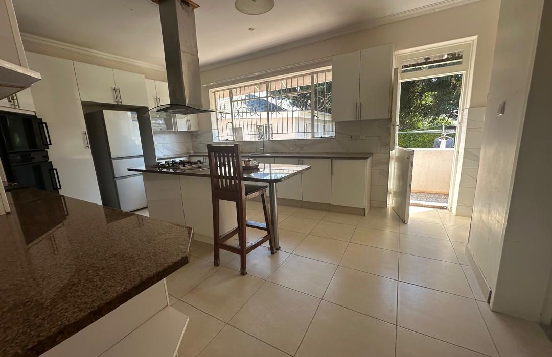 5 Bedroom House for Sale in Old Mount Pleasant