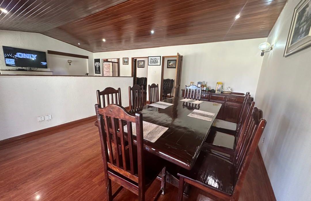 5 Bedroom House for Sale in Old Mount Pleasant