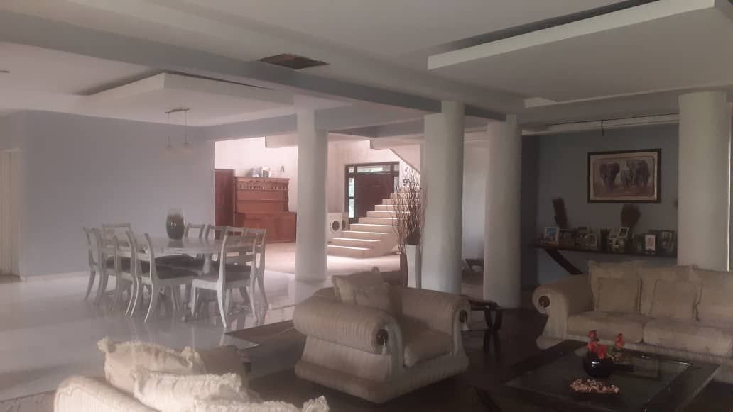 5  Bedroom House in Glewtin Park for Sale