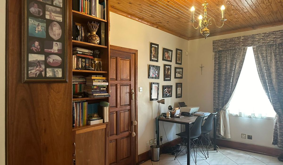 5 Bedroom House in Marlborough for Sale 