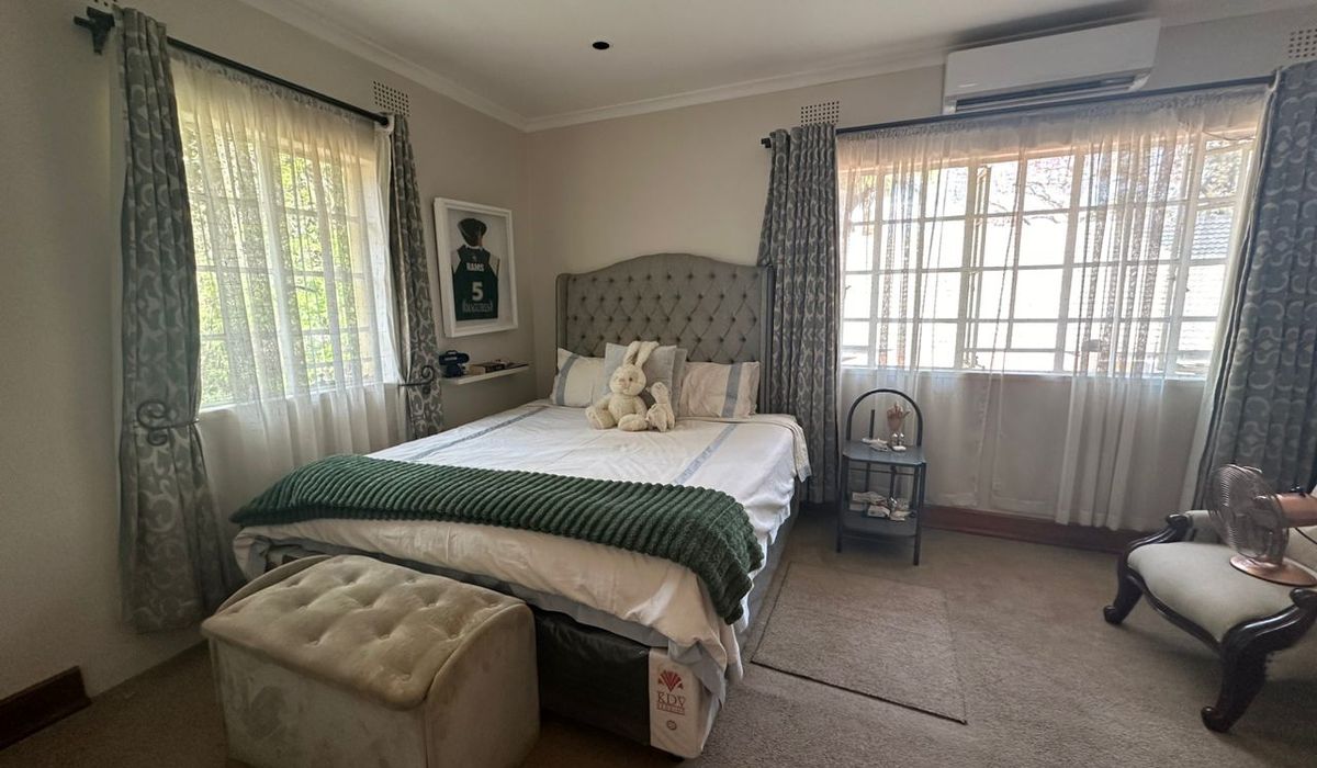 5 Bedroom House in Marlborough for Sale 