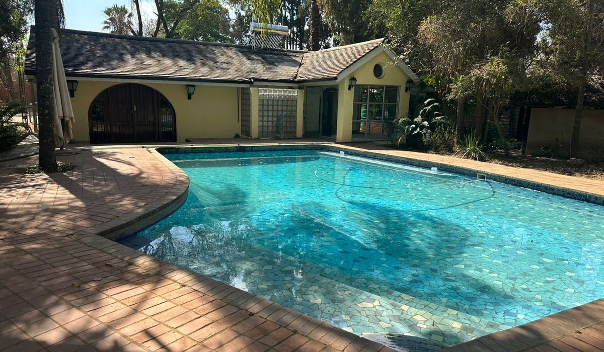 5 Bedroom House in Marlborough for Sale 
