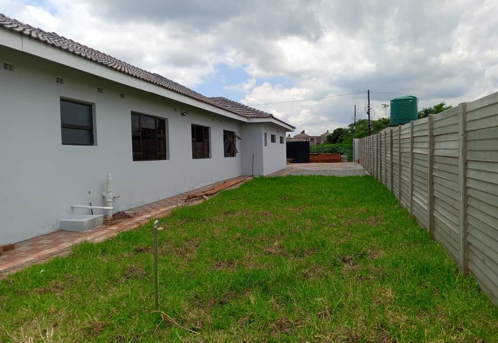 5 Bedroom House in Mount Pleasant Heights, Phase 2 for Sale 