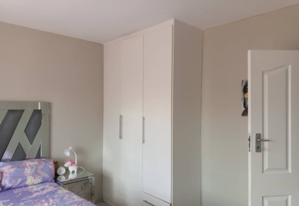 5 Bedroom House in Mount Pleasant Heights, Phase 2 for Sale 