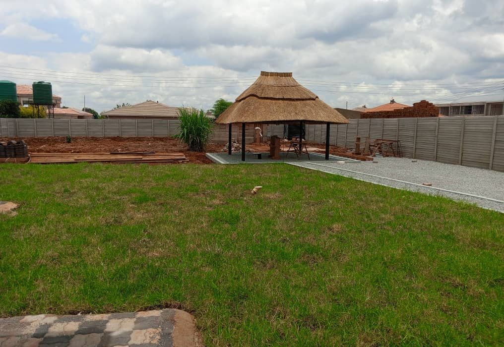 5 Bedroom House in Mount Pleasant Heights, Phase 2 for Sale 