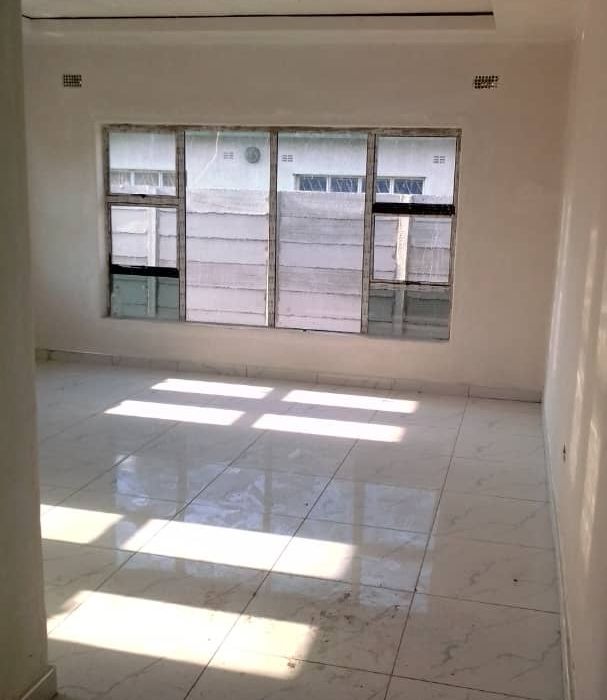 5 Bedroom House in Waterfalls Shortstone 