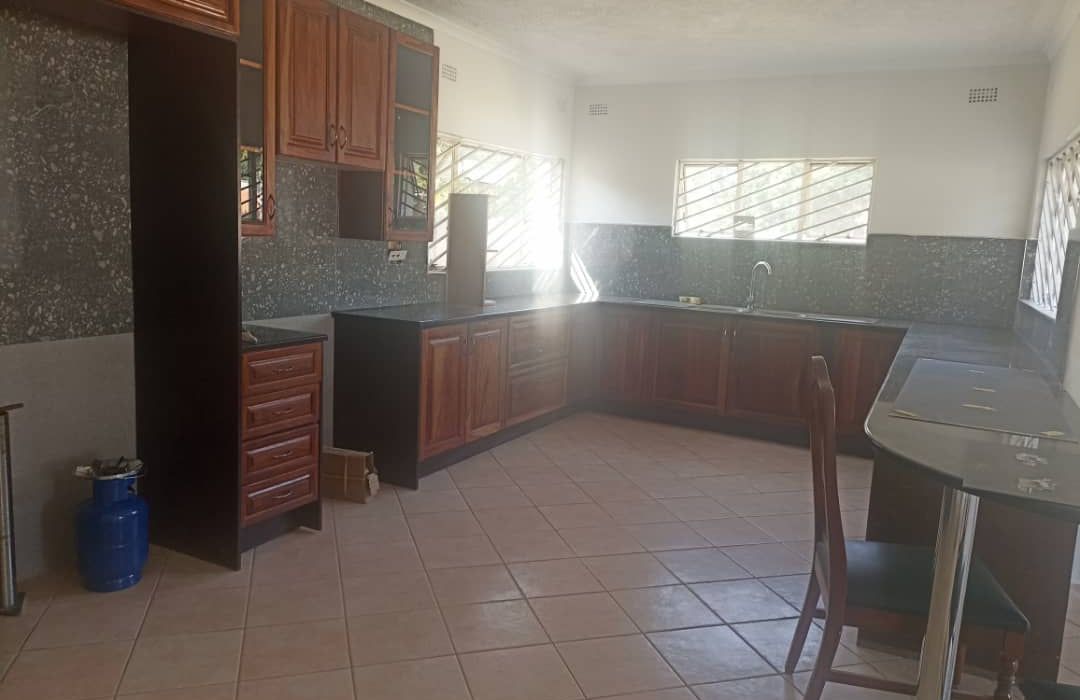 5 bedroom House to Rent in Borrowdale West 