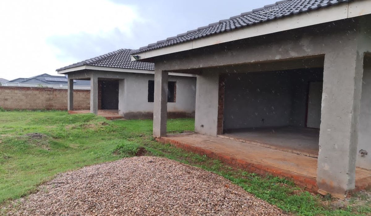 5 bedroom incomplete house in Mount Pleasant Heights 