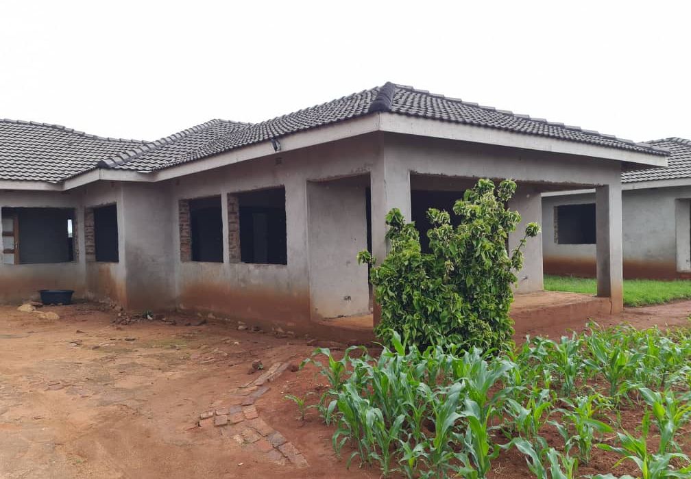 5 bedroom incomplete house in Mount Pleasant Heights 