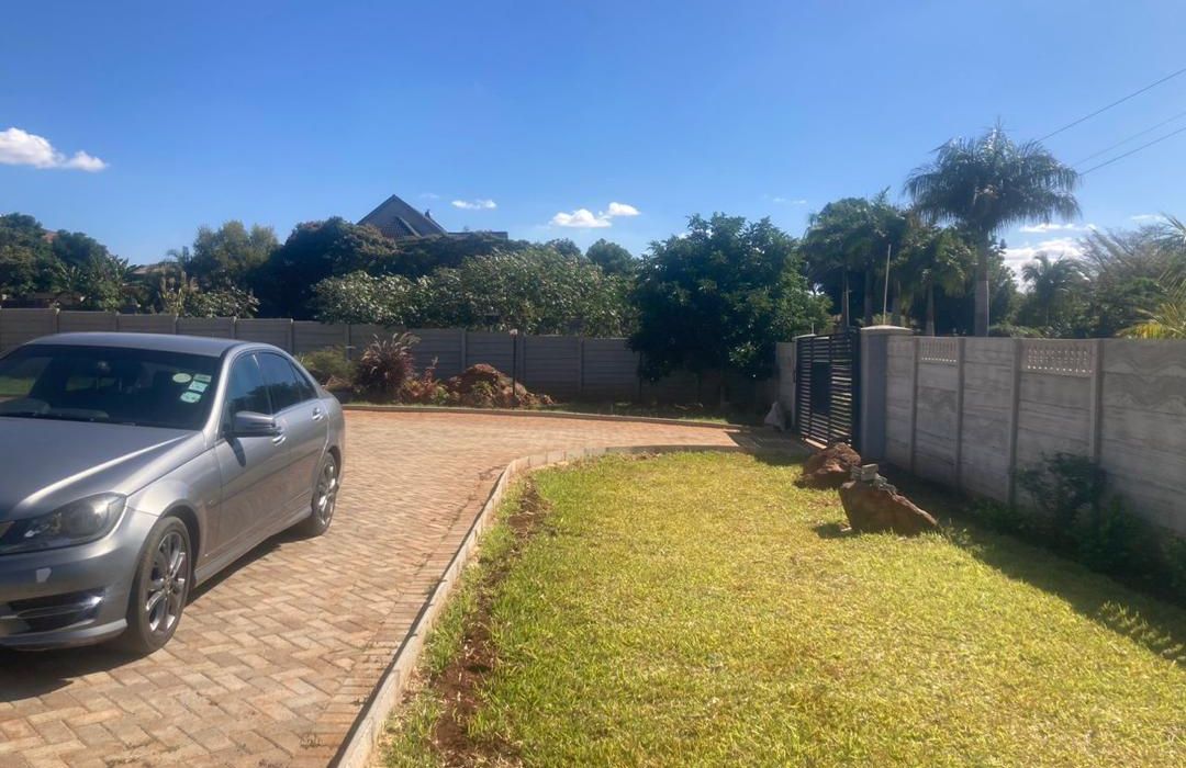 5 Bedroomed House for Rent in Borrowdale Brookview 