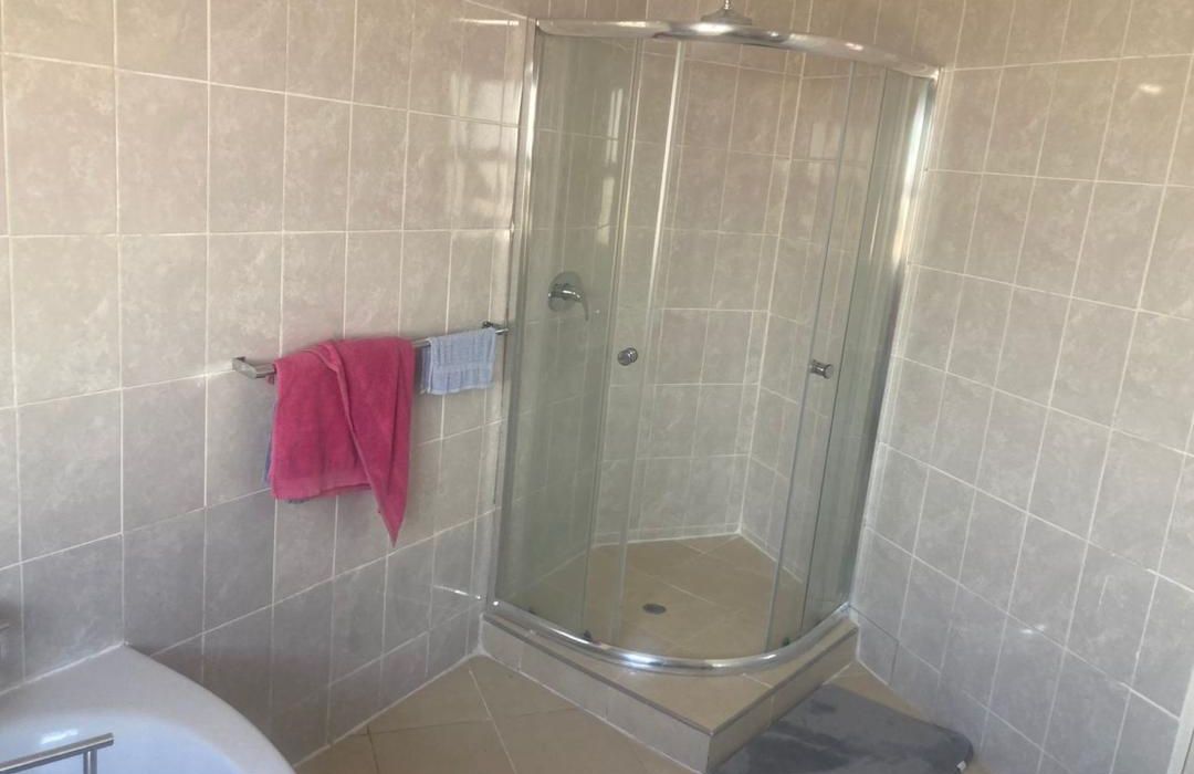 5 Bedroomed House for Rent in Borrowdale Brookview 