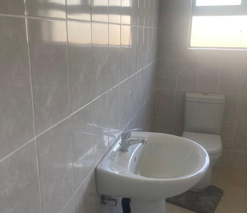 5 Bedroomed House for Rent in Borrowdale Brookview 