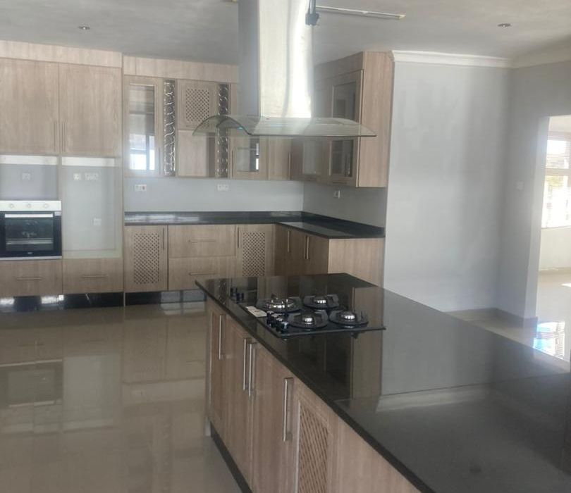 5 Bedroomed House for Rent in Borrowdale Brookview 