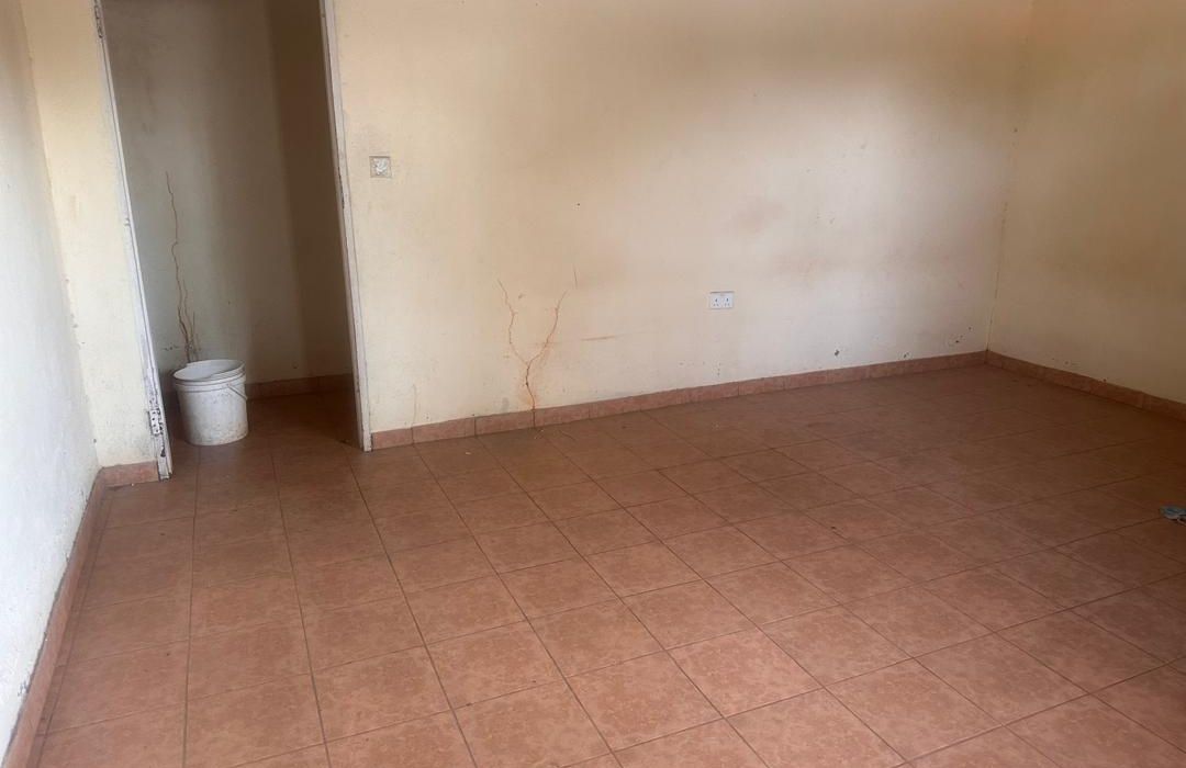 6 Bedroom Double Storey House for Rent in Norton Nharira Views