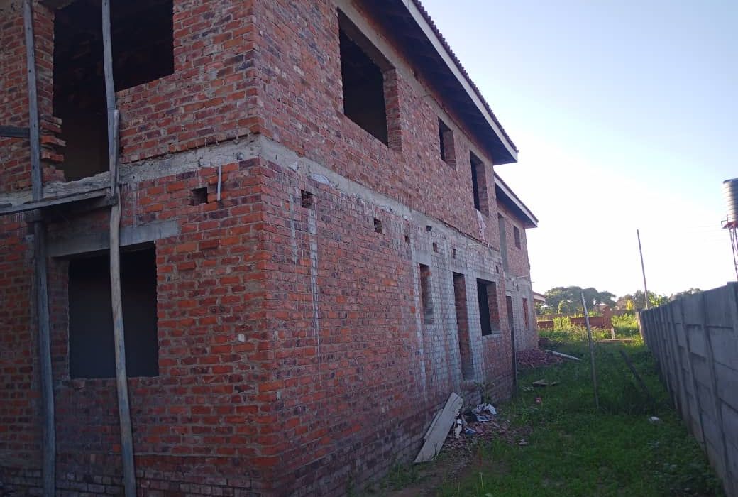 6 Bedroom Double Storey in Rydale Ridge 