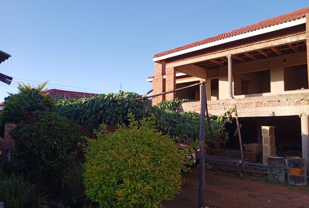 6 Bedroom Double Storey in Rydale Ridge 