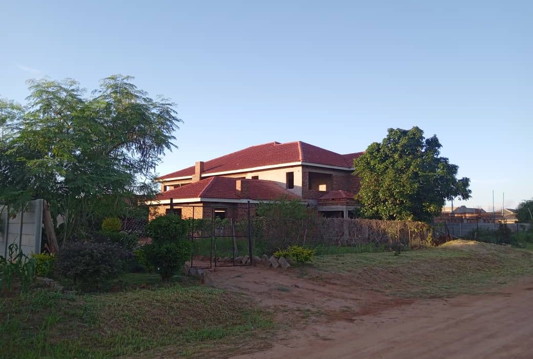 6 Bedroom Double Storey in Rydale Ridge 