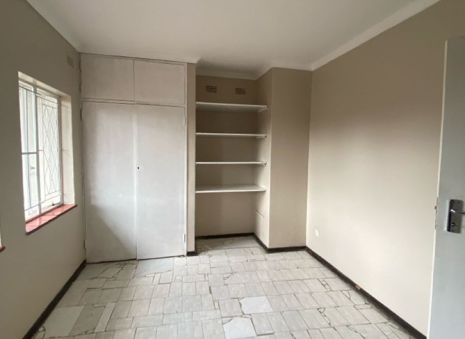 6 Bedroom House for Sale in Emerald Hill 