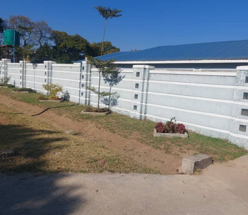 6 Bedroom House for Sale in Greendale 