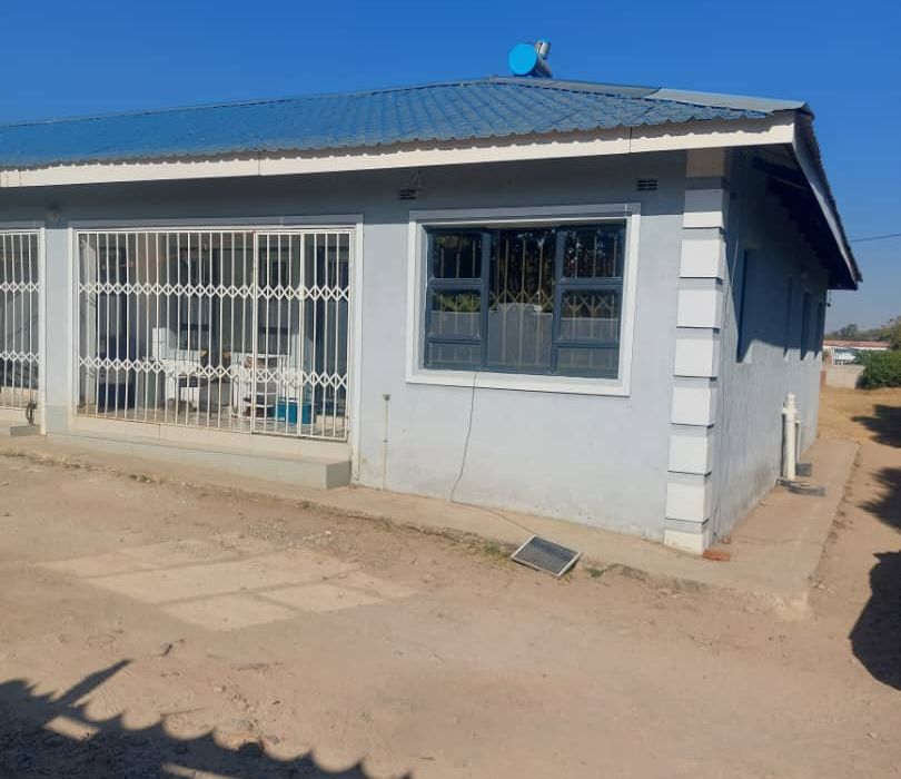 6 Bedroom House for Sale in Greendale 