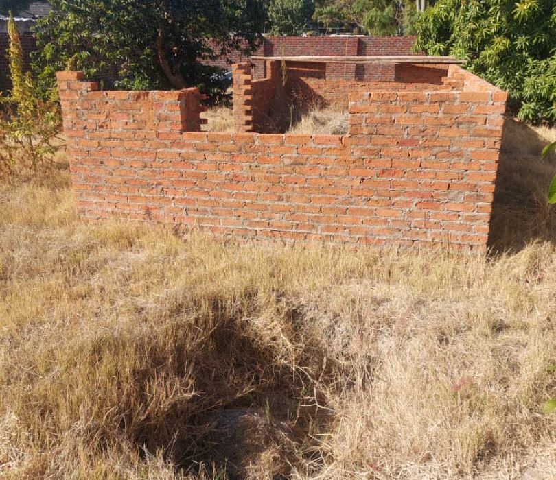 6 Bedroom House for Sale in Greendale 