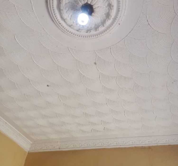 6 bedroom House for Sale in Marimba Park 