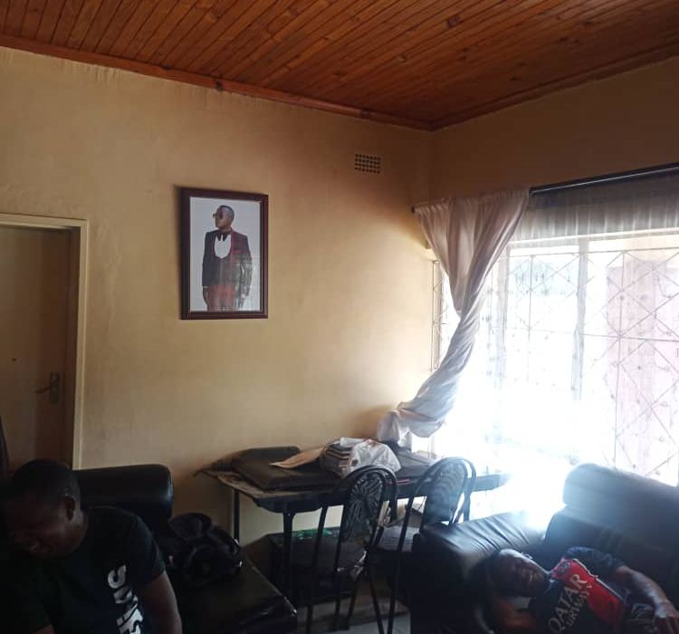 6 bedroom House for Sale in Marimba Park 