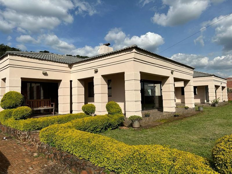 6 Bedroom House for Sale in Shawasha Hills 