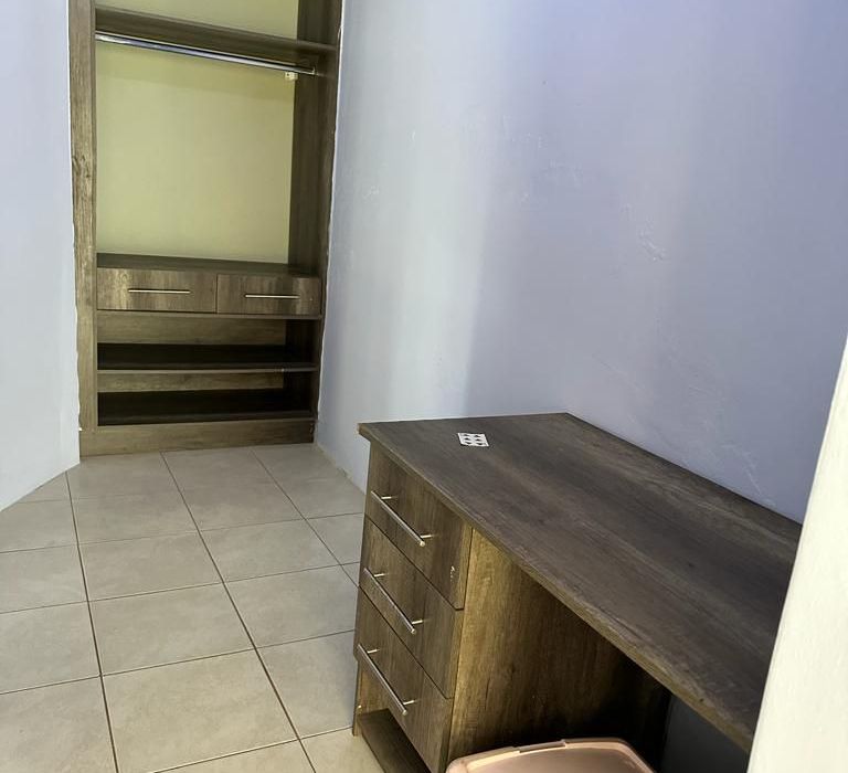 6 Bedroom House for Sale in Shawasha Hills 