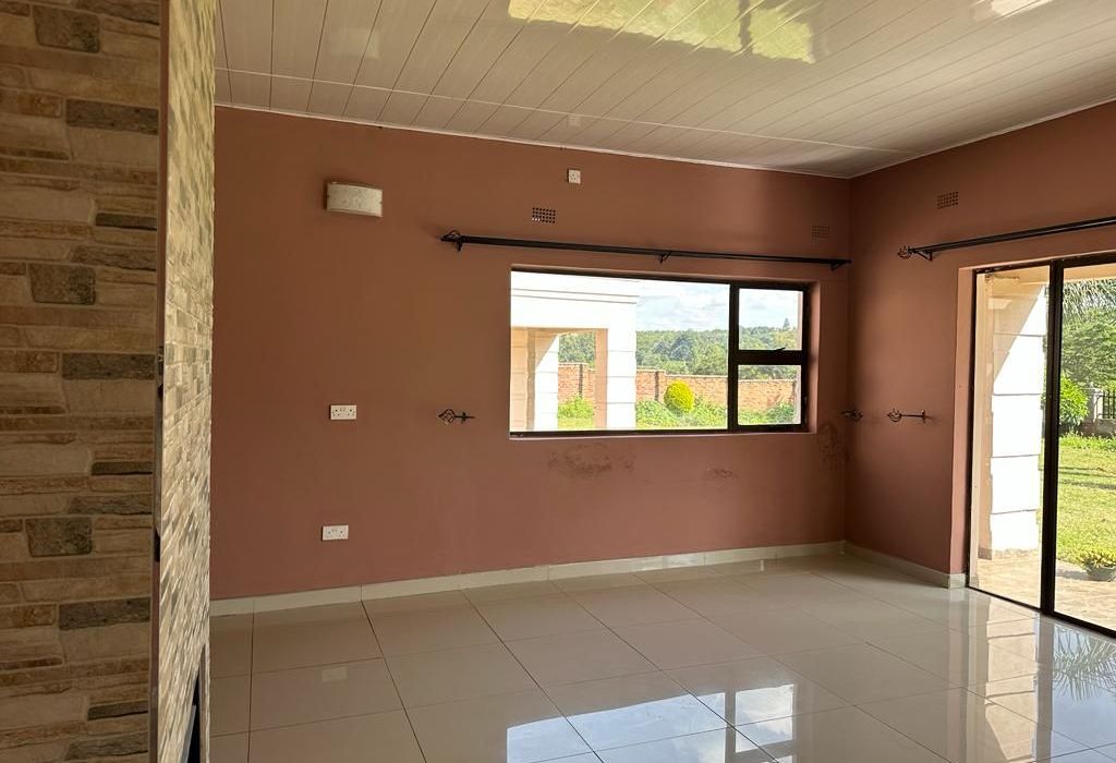 6 Bedroom House for Sale in Shawasha Hills 