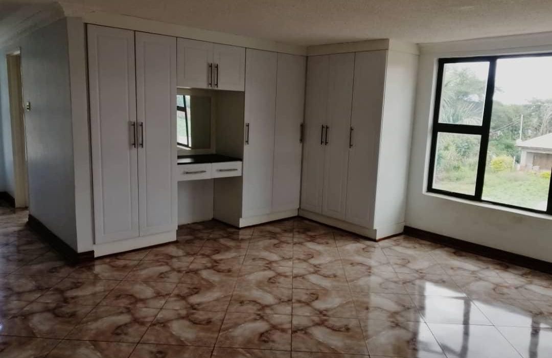 6 bedroom house in Gletwin, Shawasha for Sale  