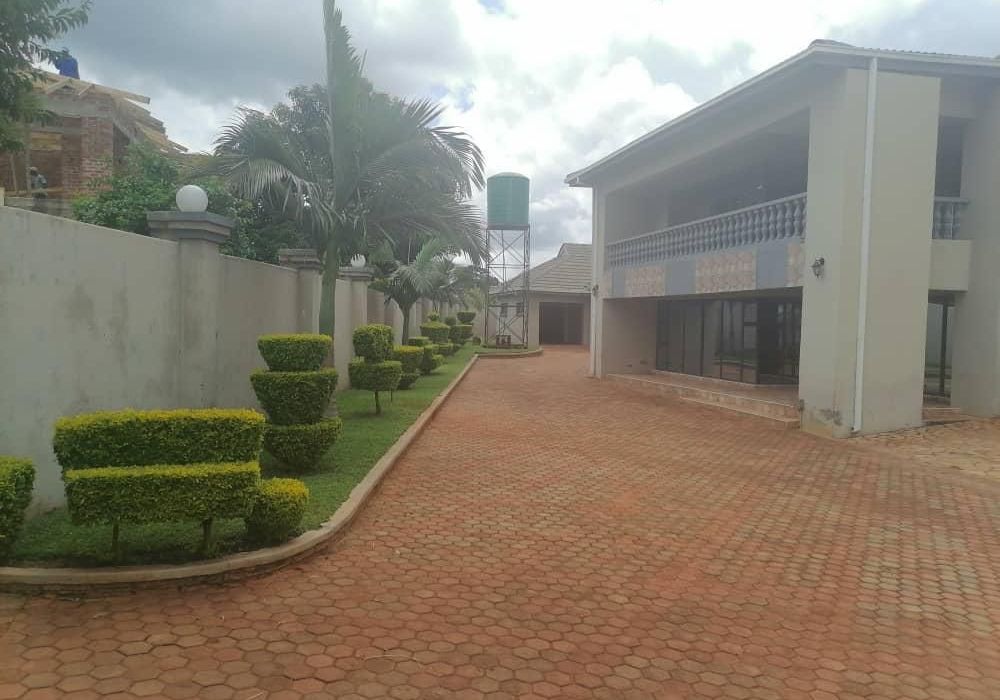 6 bedroom house in Gletwin, Shawasha for Sale  