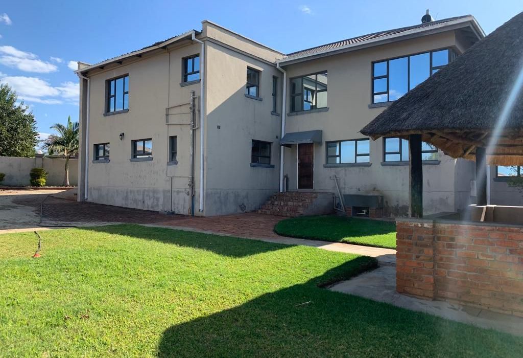 6 bedroom house in Gletwin, Shawasha for Sale  