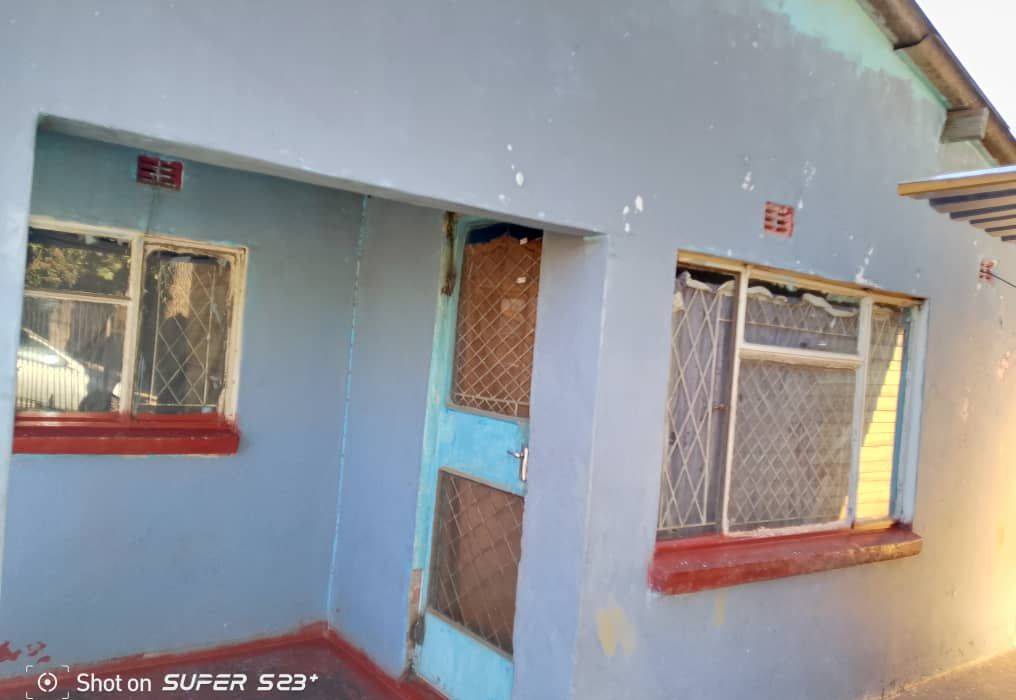 7 Room House in Glenview 1 for Sale 
