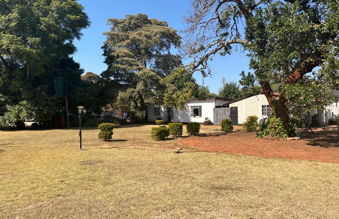 8 Bedroom House in Mount Pleasant for Sale 