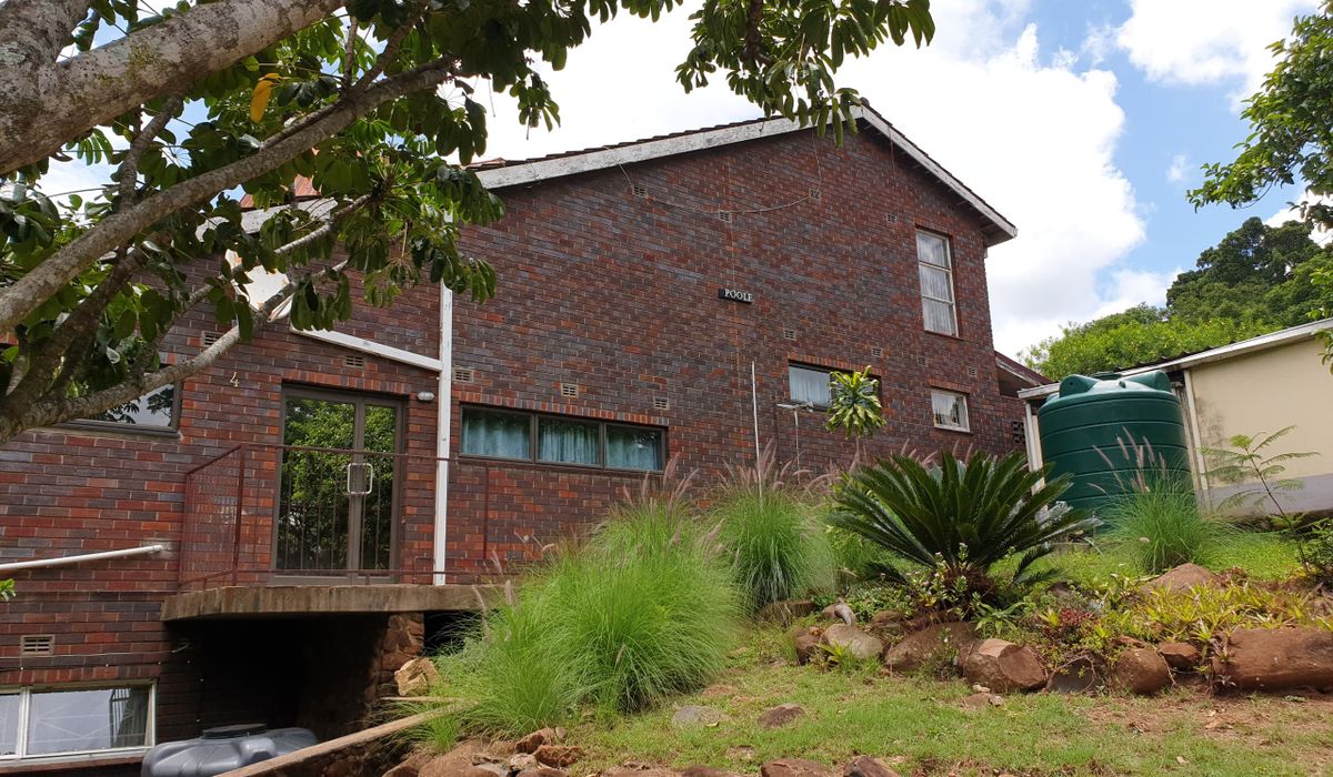 A Charming 2 Bedroom Apartment In A Prime Location