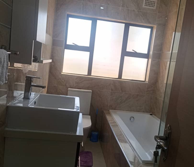 Arlington Fully Furnished House To Let
