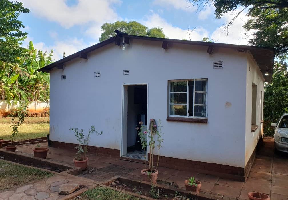 Charming 2-bedroom, 1-bath cottage in Marlborough, Harare