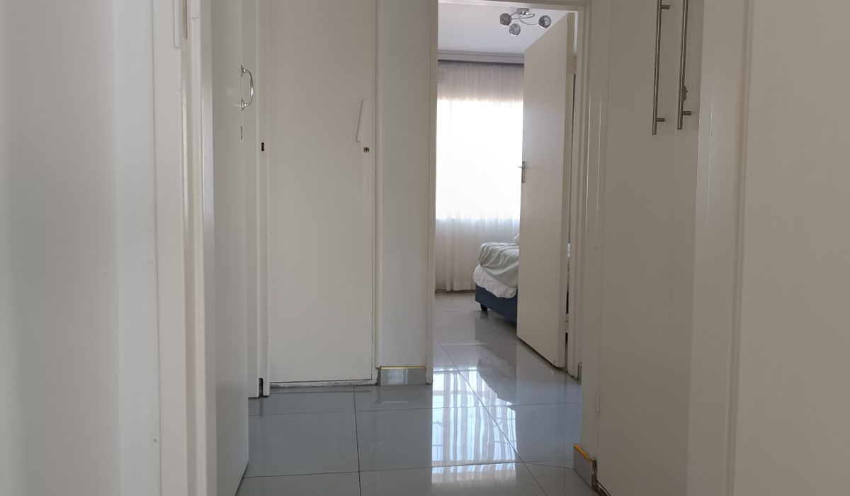 Fully furnished 2 bed apartment to rent In the CBD