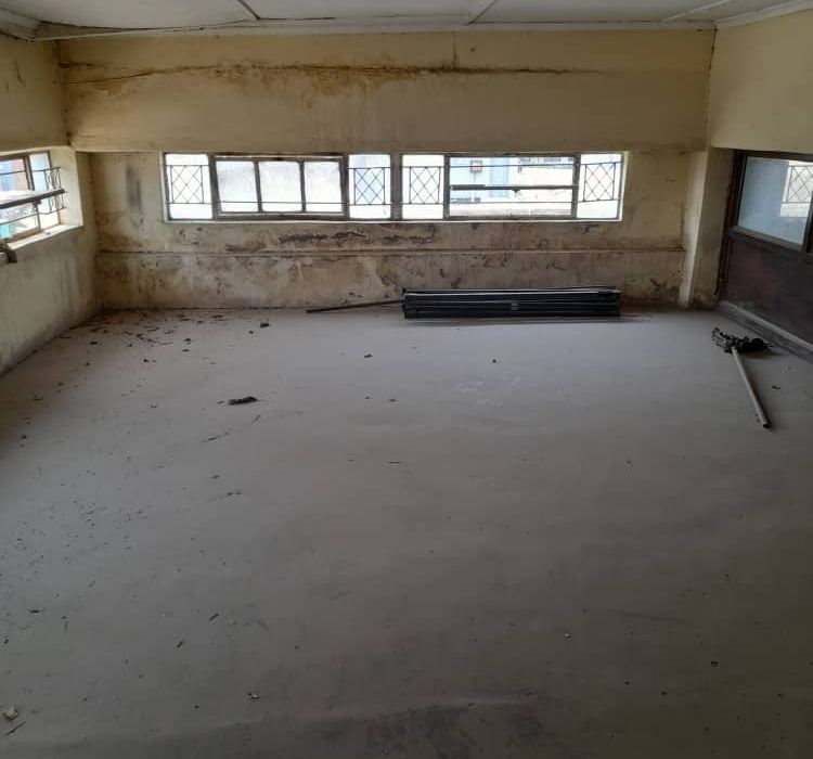 Commercial Building for Sale in Zengeza 4
