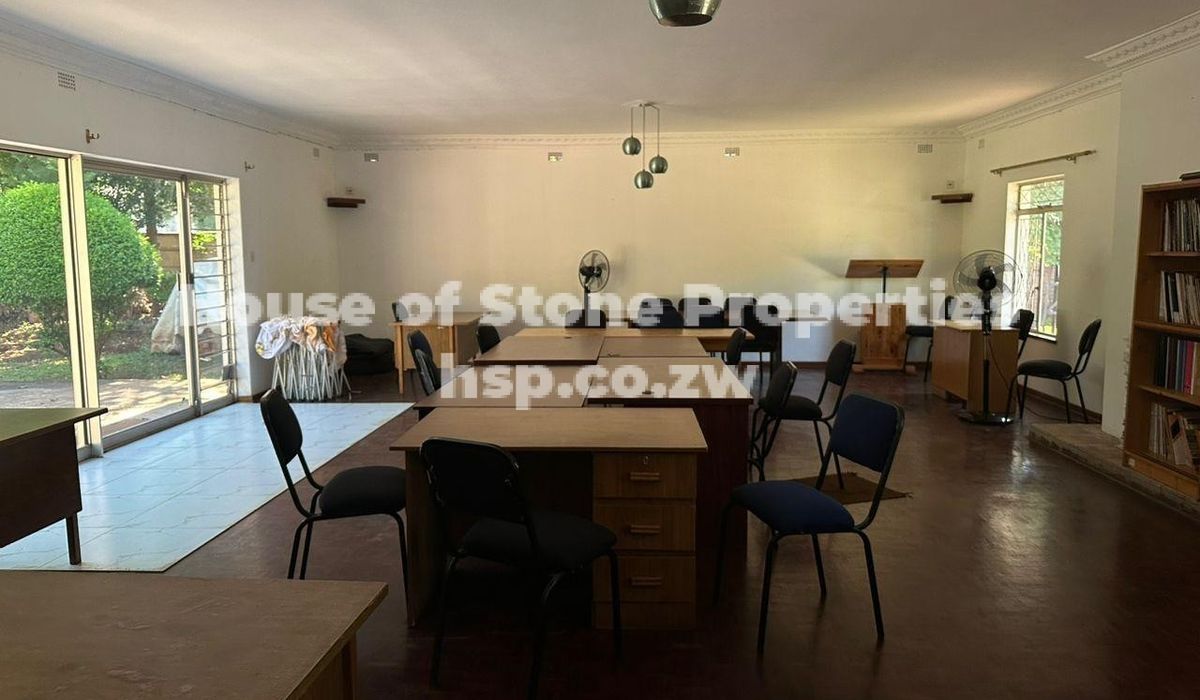 Commercial Property to let in Mt Pleasant 