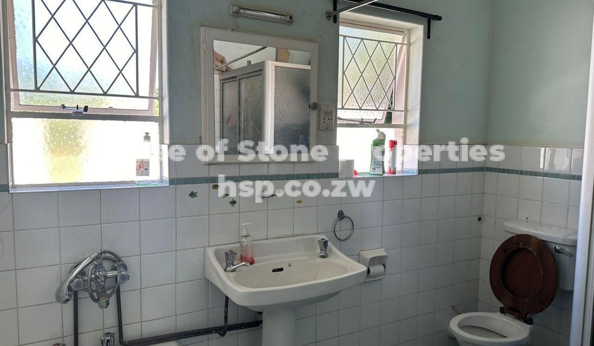 Commercial Property to let in Mt Pleasant 