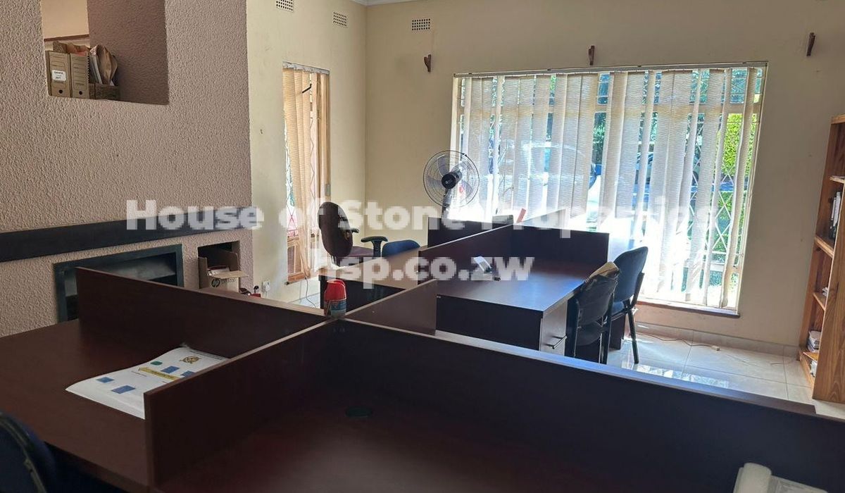 Commercial Property to let in Mt Pleasant 
