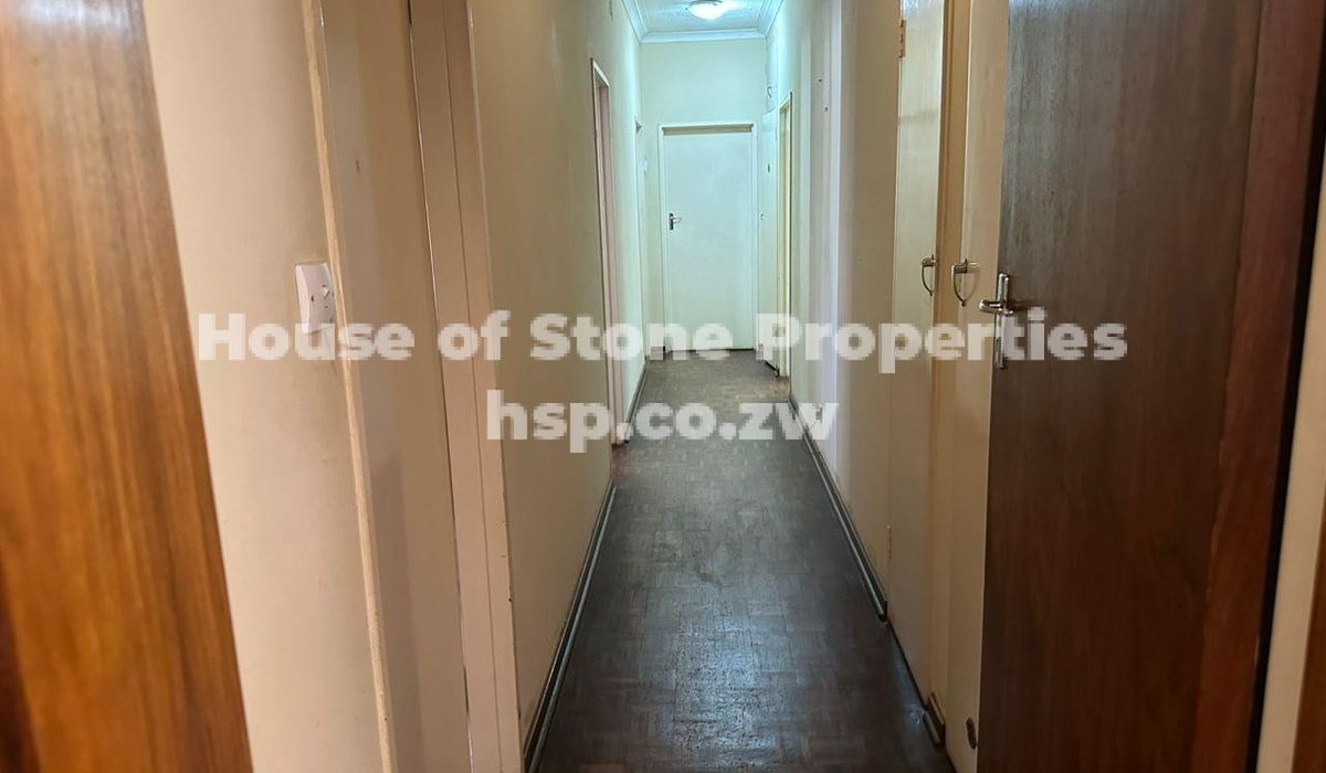 Commercial Property to let in Mt Pleasant 
