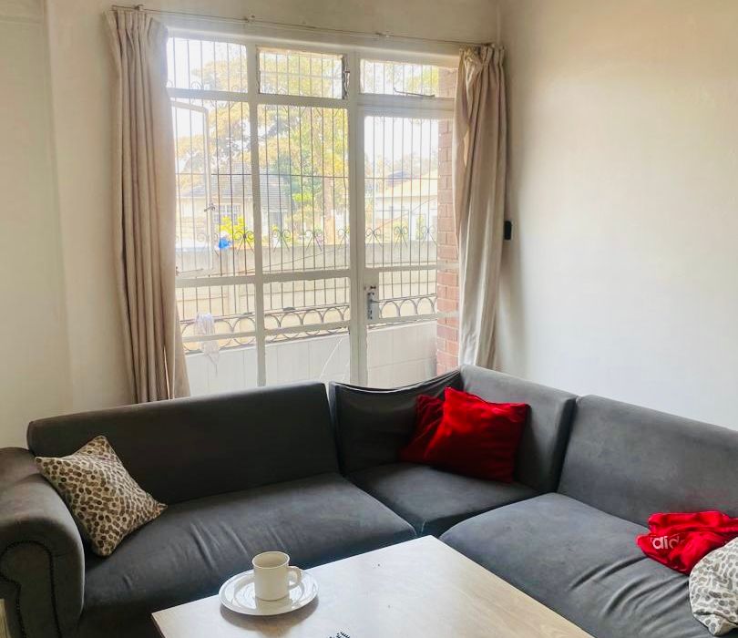 Diamond in the Rough: Ground Floor Gem in Avenues!