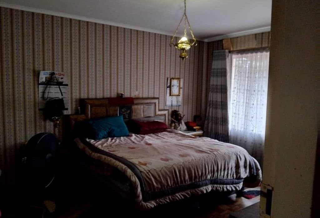 Double Storey with 5 Bedrooms for Sale in Sunninghill, Bulawayo 